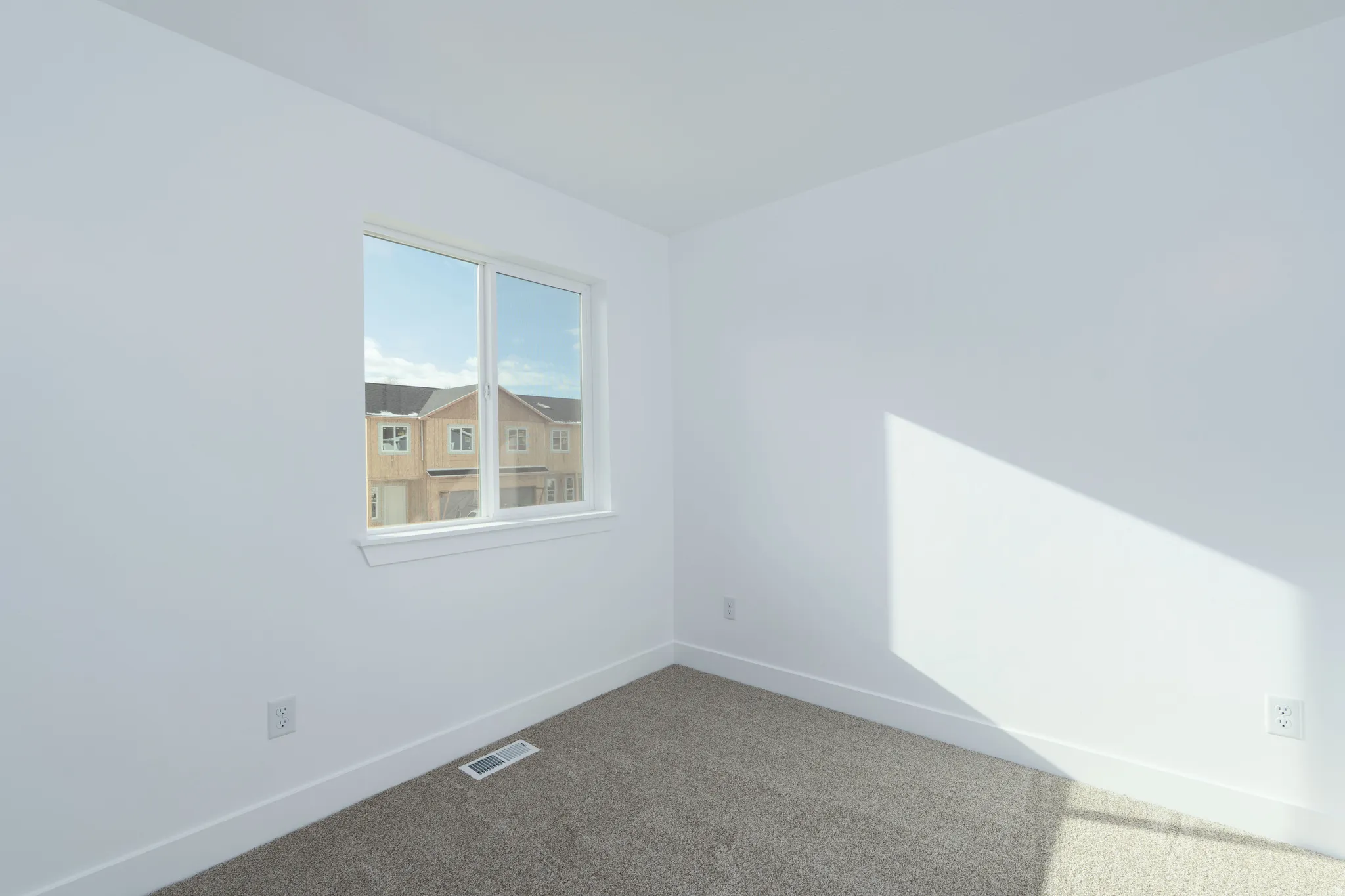 Photos are of a previously built townhome. Finish package varies depending on the townhome. Ask for details.