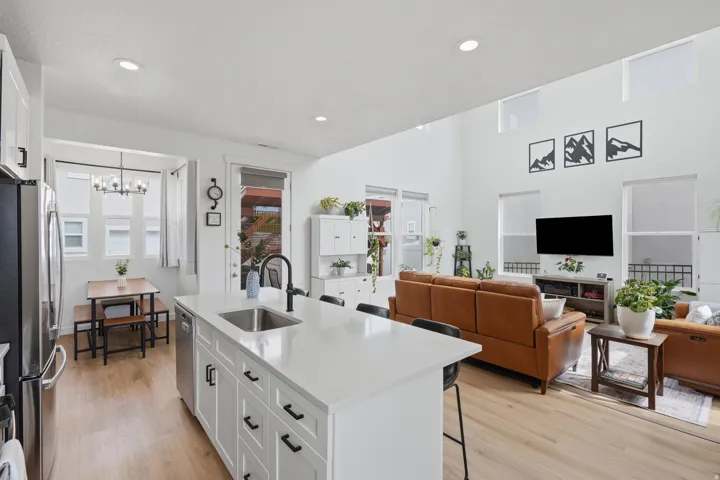 7761 S Owens View Way, West Jordan, Utah 84081