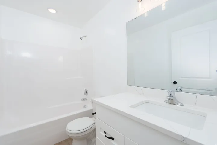 Photos are of a previously built townhome. Finish package varies depending on the townhome. Ask for details.