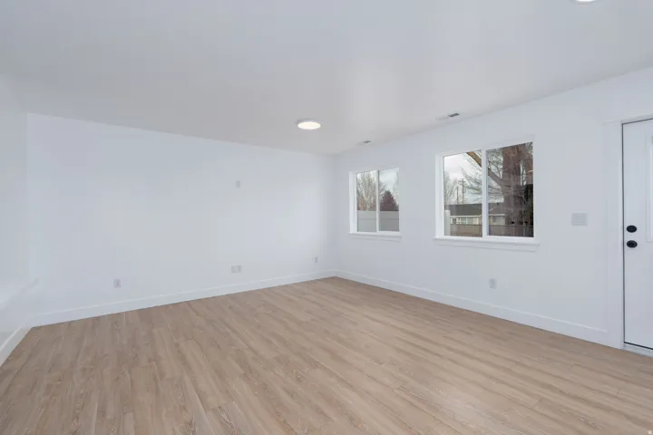 Photos are of a previously built townhome. Finish package varies depending on the townhome. Ask for details.