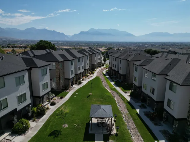 149 W Autumn Ln, Saratoga Springs, Utah 84045