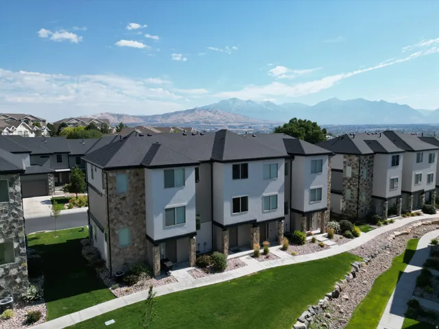 149 W Autumn Ln, Saratoga Springs, Utah 84045
