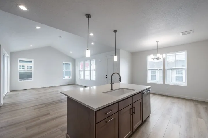 11184 S Easy Bee Rd #265, South Jordan, Utah 84009