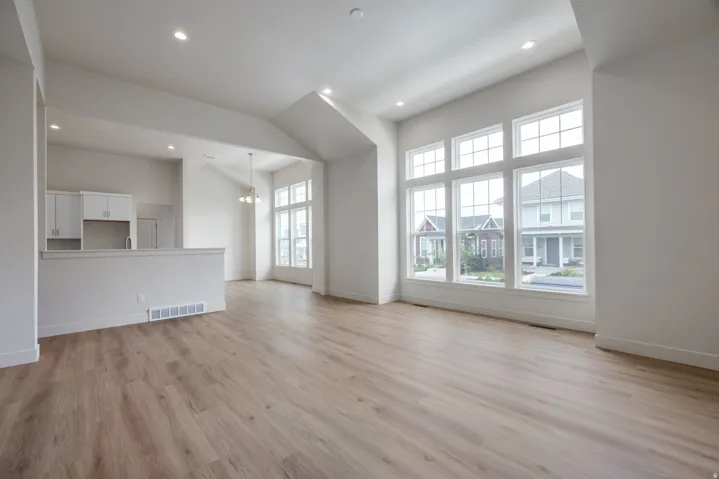 11192 S Easy Bee Rd, South Jordan, Utah 84009
