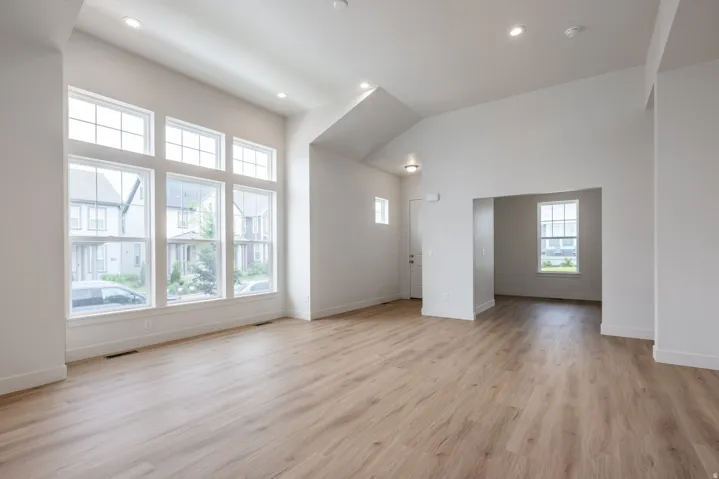11192 S Easy Bee Rd, South Jordan, Utah 84009