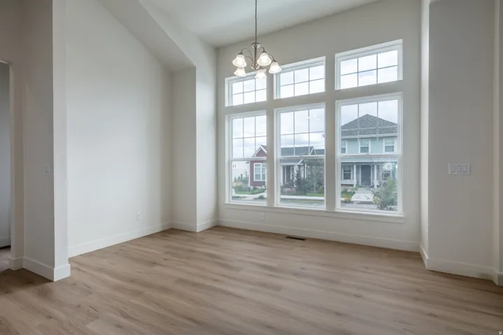 11192 S Easy Bee Rd, South Jordan, Utah 84009