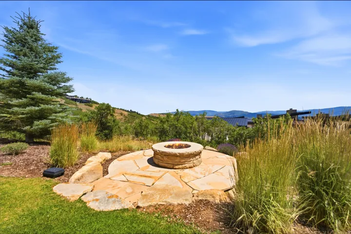 7881 N Moon Dog Ct, Park City, Utah 84098