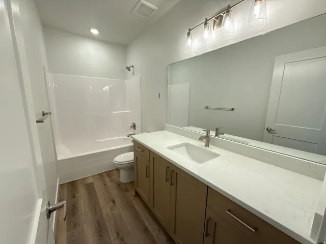 6382 S Larry Way #140, South Weber, Utah 84405