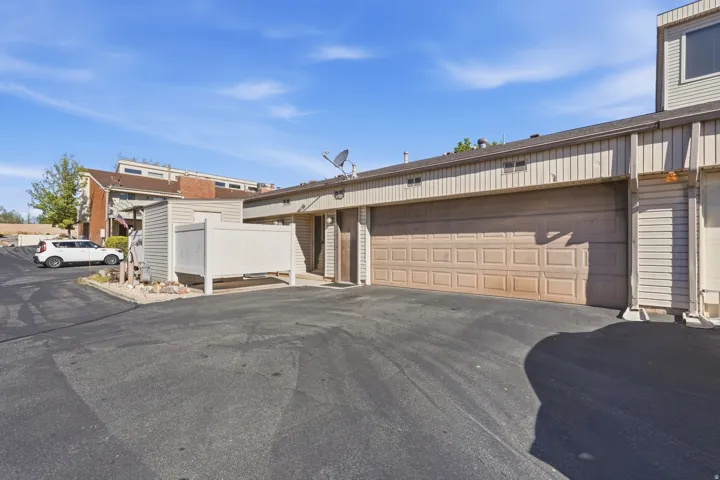 4539 S 1800 W #127, Roy, Utah 84067