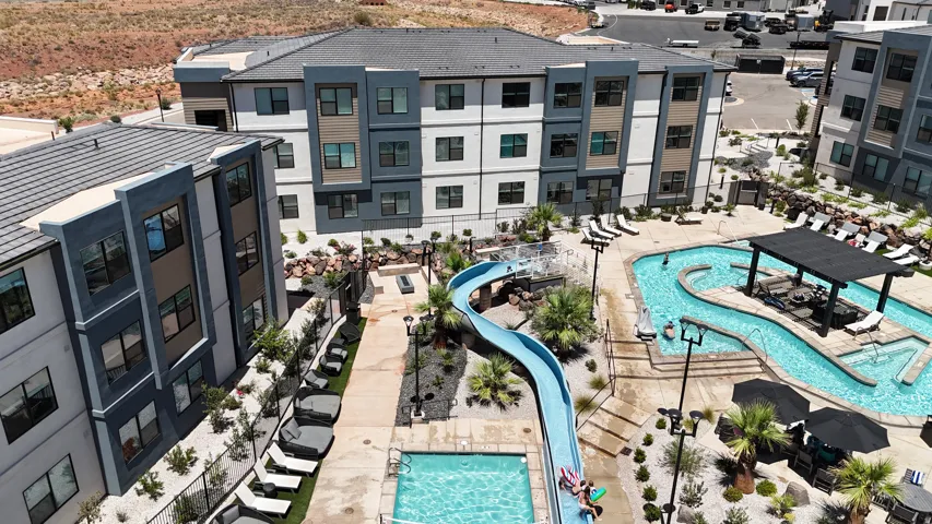 226 N Cliff Side Dr #l200, Hurricane, Utah 84737