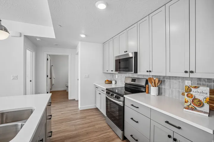 226 N Cliff Side Dr #l200, Hurricane, Utah 84737