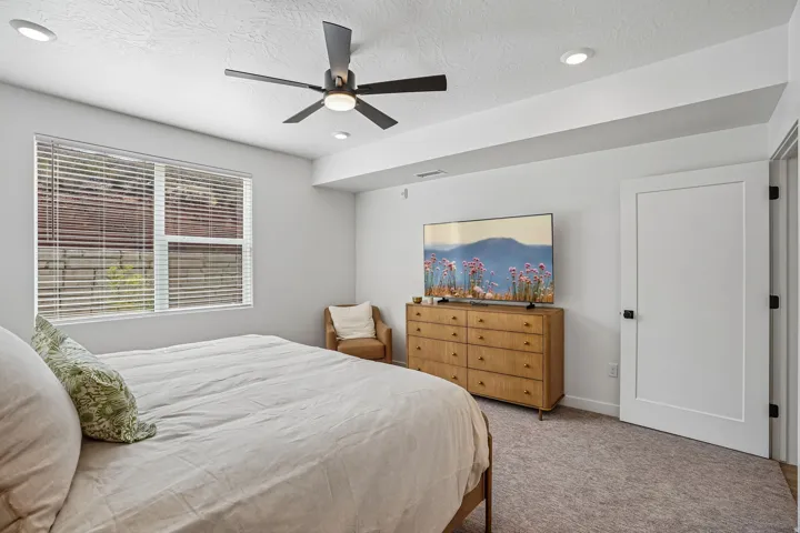 226 N Cliff Side Dr #l200, Hurricane, Utah 84737