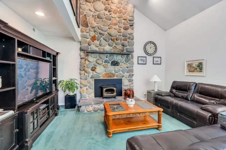 1063 E 1100 N, Pleasant Grove, Utah 84062
