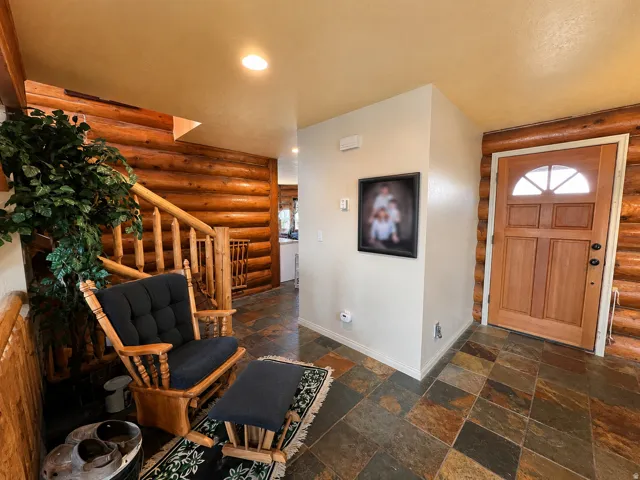 5390 N Eagle Dr, Kenilworth, Utah 84529