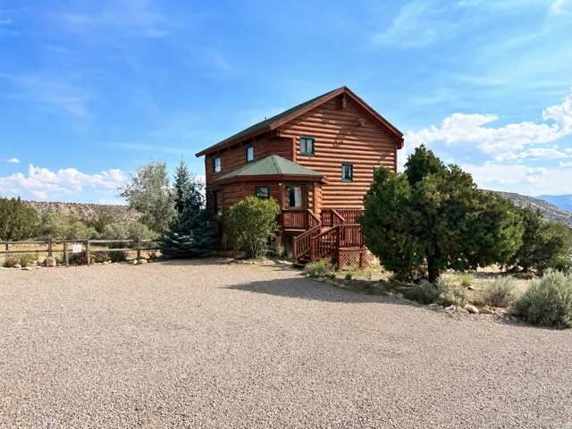 5390 N Eagle Dr, Kenilworth, Utah 84529