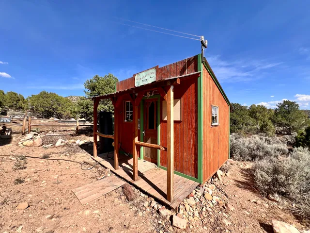 Shed