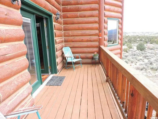 5390 N Eagle Dr, Kenilworth, Utah 84529
