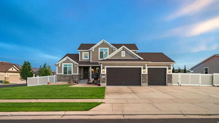 1576 E Lowe Peak Dr, Eagle Mountain, Utah 84005