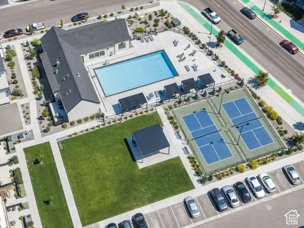 Pool, Pickleball, clubhouse, playground, dog park