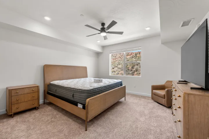 226 N Cliff Side Dr #l300, Hurricane, Utah 84737