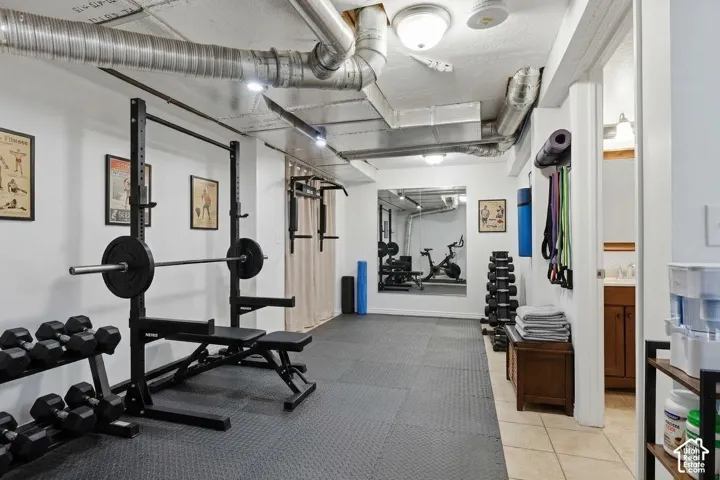 Flex space in basement. Room is virtually staged