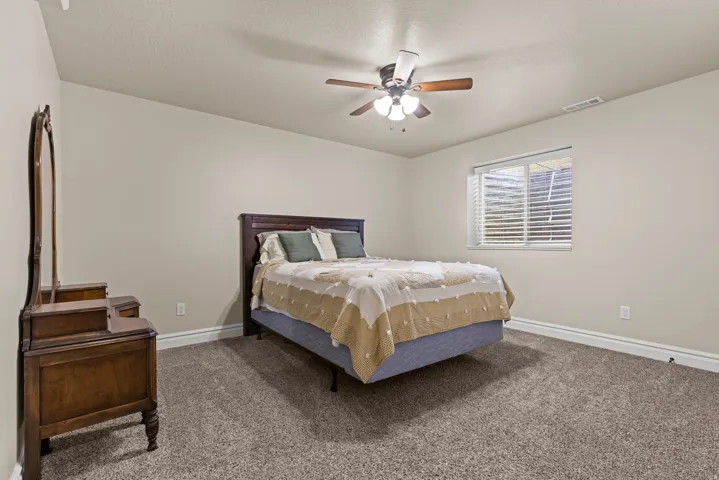 3098 W 725 S, Syracuse, Utah 84075