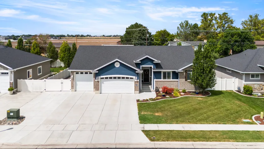 3098 W 725 S, Syracuse, Utah 84075