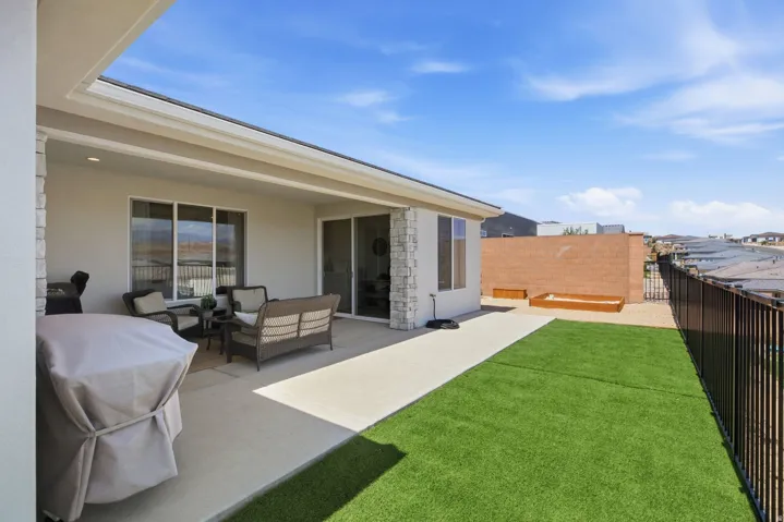 2654 W Lugano Way, St. George, Utah 84770