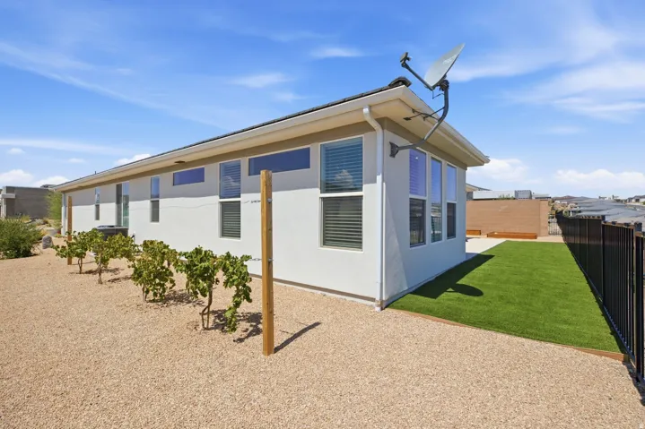 2654 W Lugano Way, St. George, Utah 84770