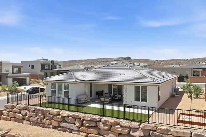 2654 W Lugano Way, St. George, Utah 84770