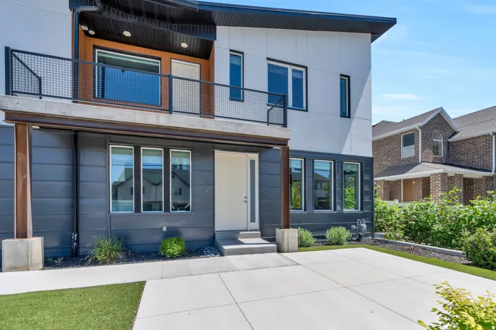 7045 S 300 E, Midvale, Utah 84047