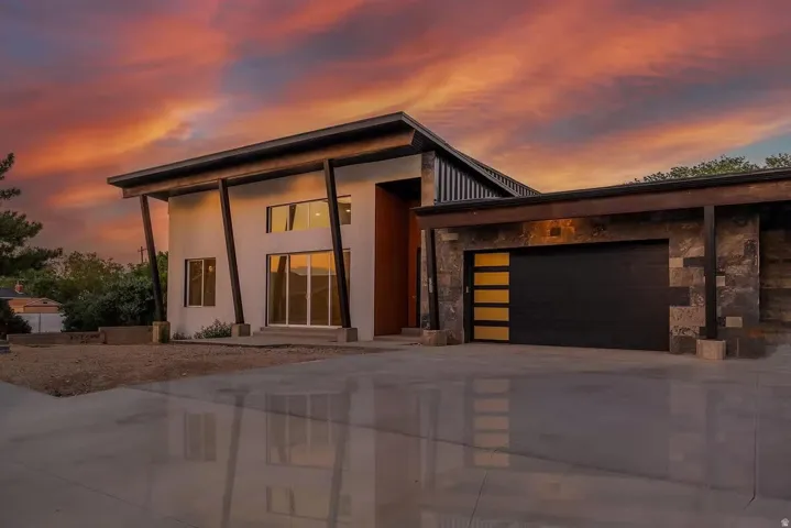 7045 S 300 E, Midvale, Utah 84047