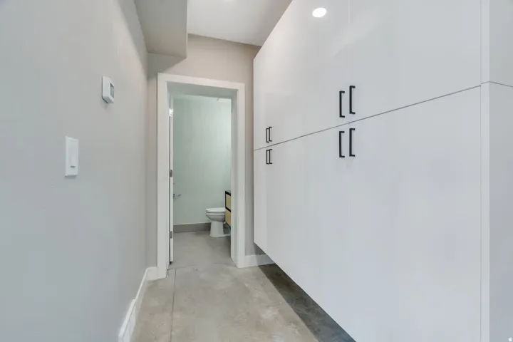 7045 S 300 E, Midvale, Utah 84047