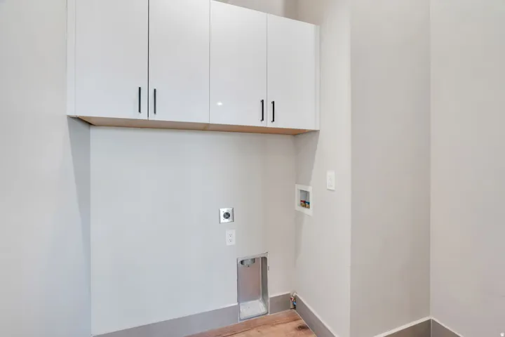 7045 S 300 E, Midvale, Utah 84047