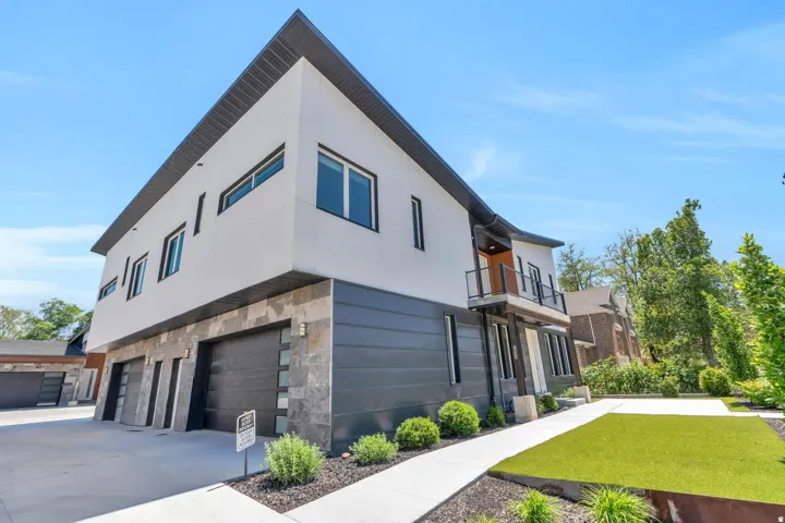 7045 S 300 E, Midvale, Utah 84047