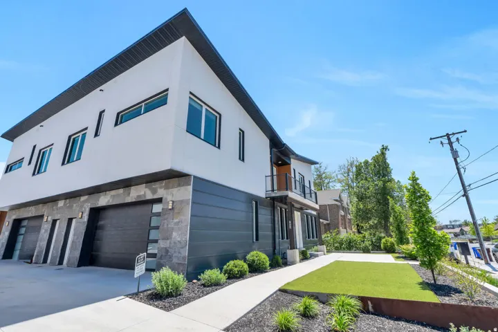 7045 S 300 E, Midvale, Utah 84047