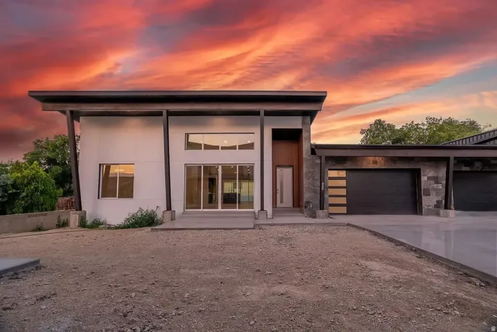 7045 S 300 E, Midvale, Utah 84047