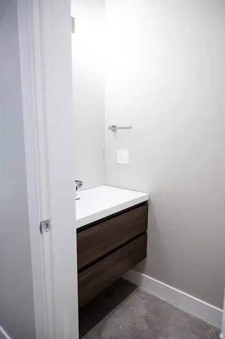 7045 S 300 E, Midvale, Utah 84047