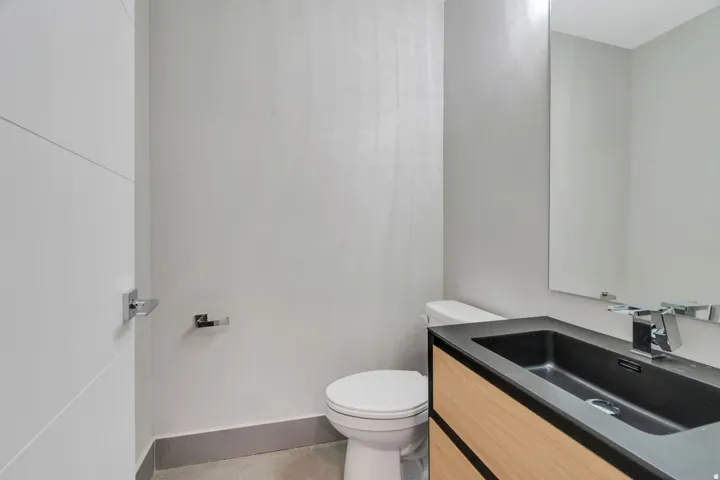 7045 S 300 E, Midvale, Utah 84047