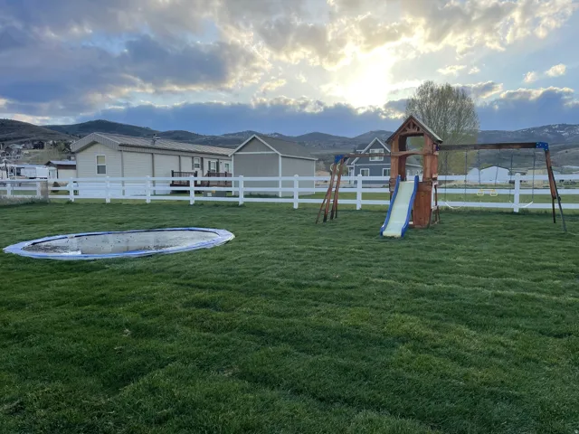 609 S Stump Hollow Rd, Garden City, Utah 84028