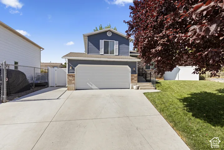 208 W 1600 N, Layton, Utah 84041