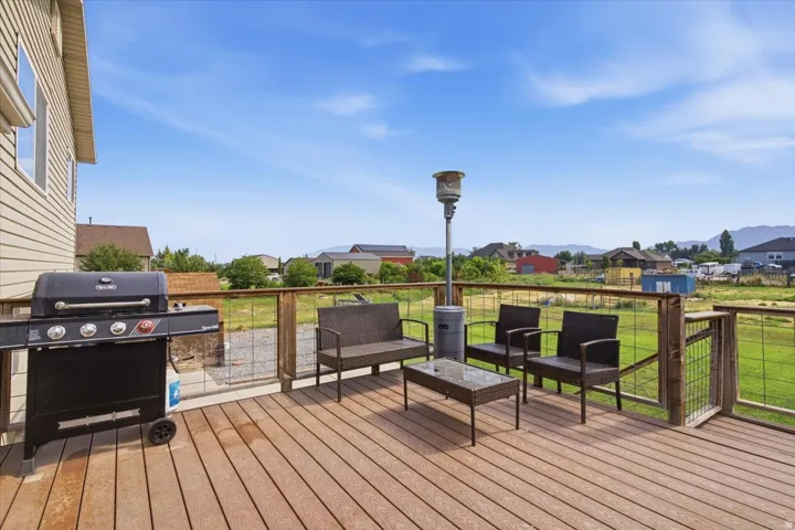 5594 S 6950 W, Hooper, Utah 84315