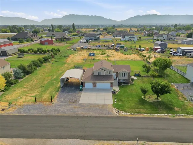 5594 S 6950 W, Hooper, Utah 84315