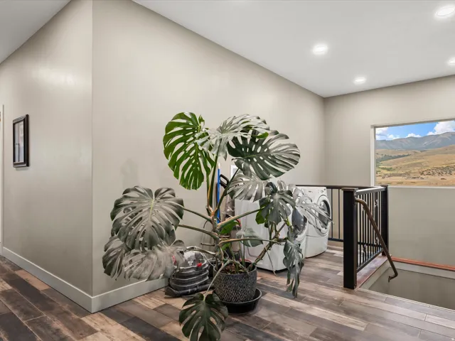 Dedicated laundry area featuring modern appliances