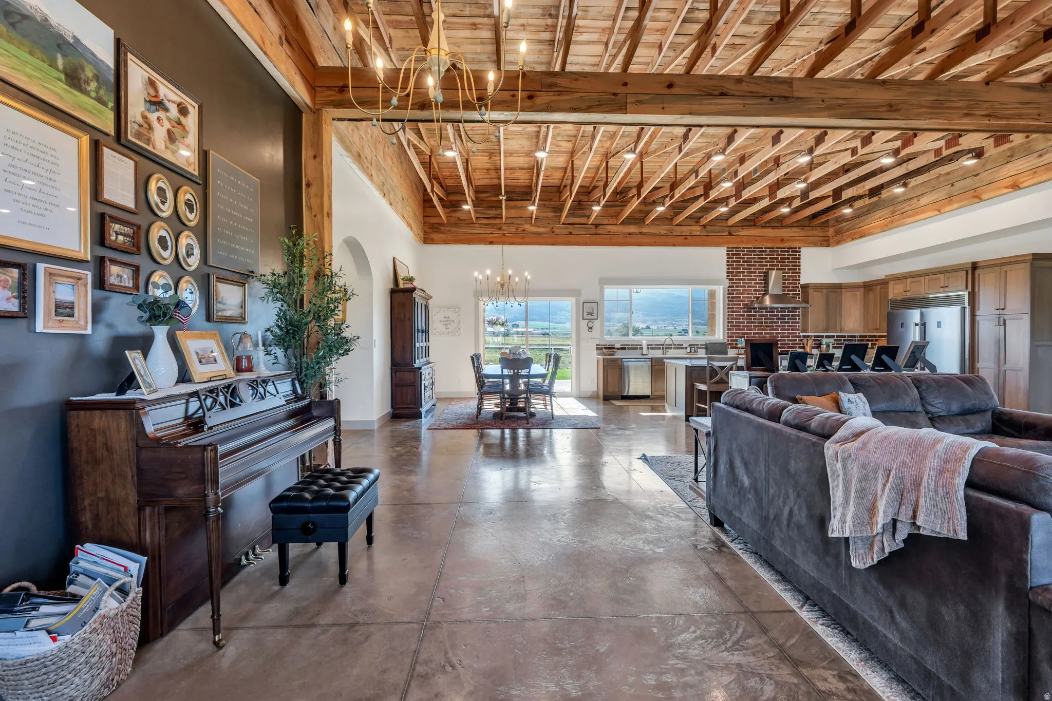 Exposed wood beam ceiling with recessed lighting