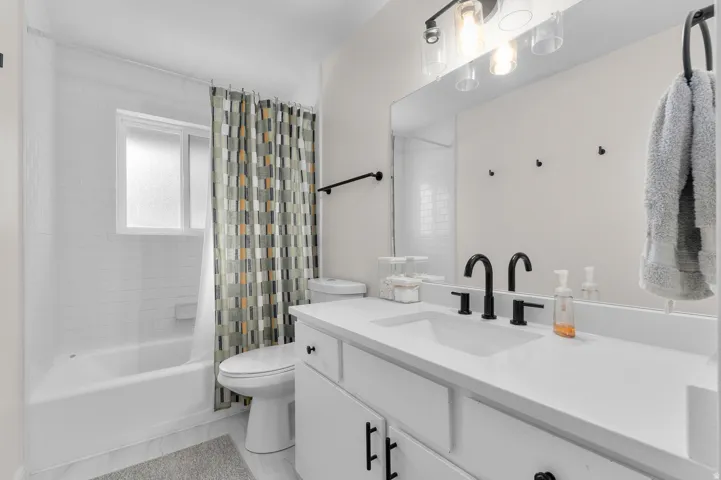 806 Vista Dr, South Ogden, Utah 84403