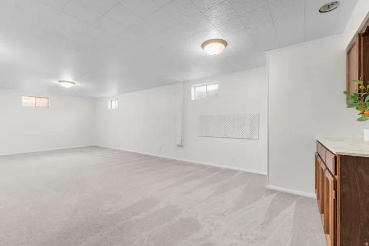 806 Vista Dr, South Ogden, Utah 84403
