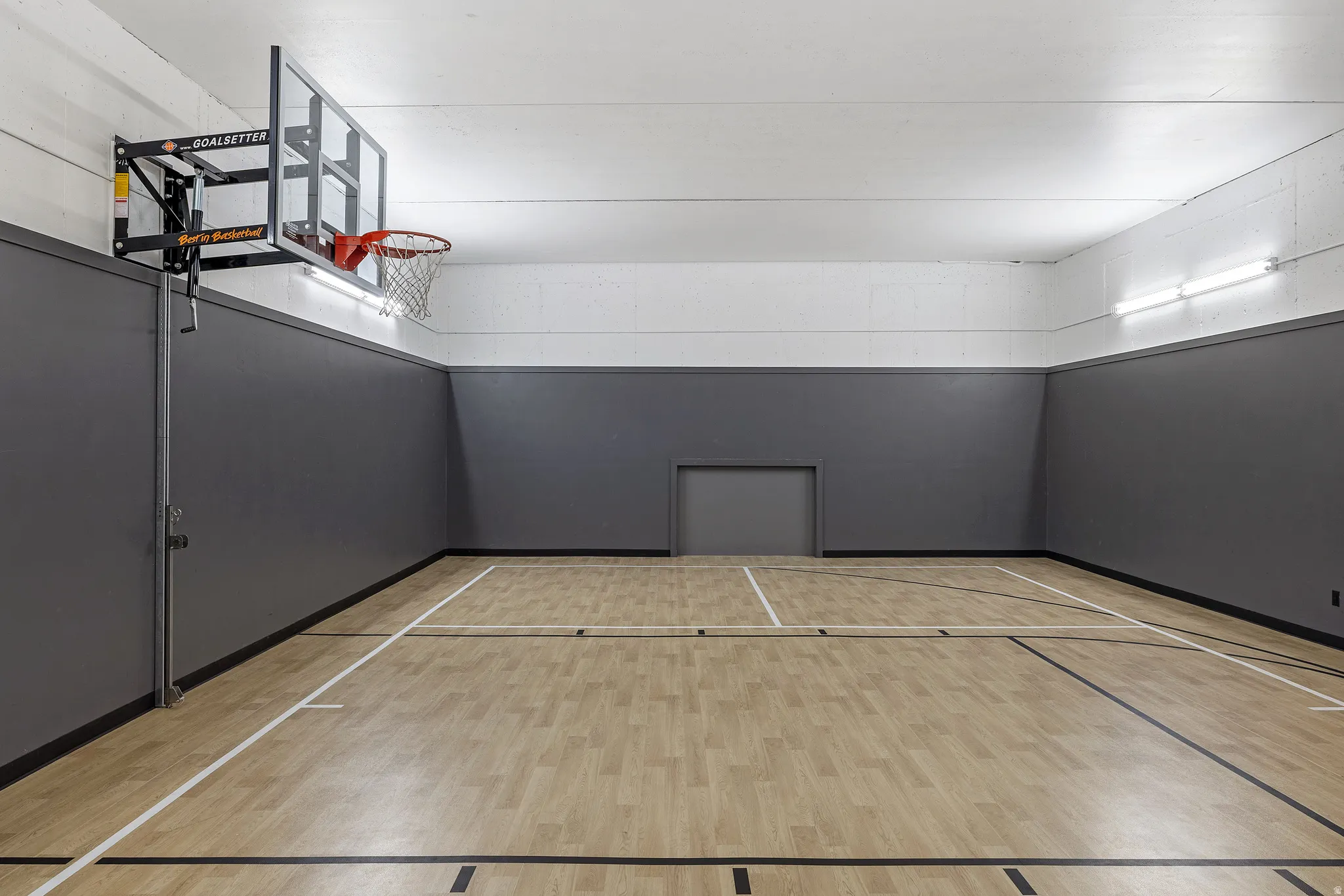 Sports court
