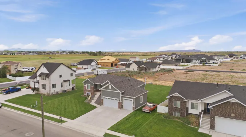 3237 S 5100 W, Hooper, Utah 84315