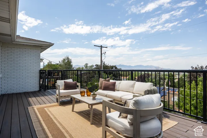 2399 Catalina Dr, Cottonwood Heights, Utah 84121